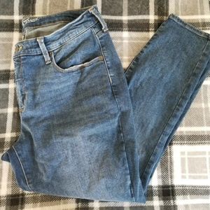 Universal Thread womens size 14 curvy skinny jeans